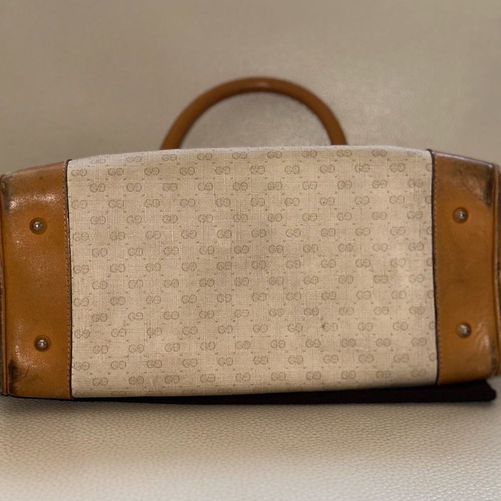 Gucci Tan and Cream Handbag - Picture 7 of 12